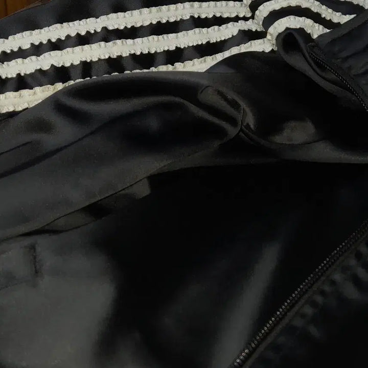 [BUNJANG] Adidas Satin Ruffle Track Top Jacket / 아디다스 트랙탑 져지 판매합니다!