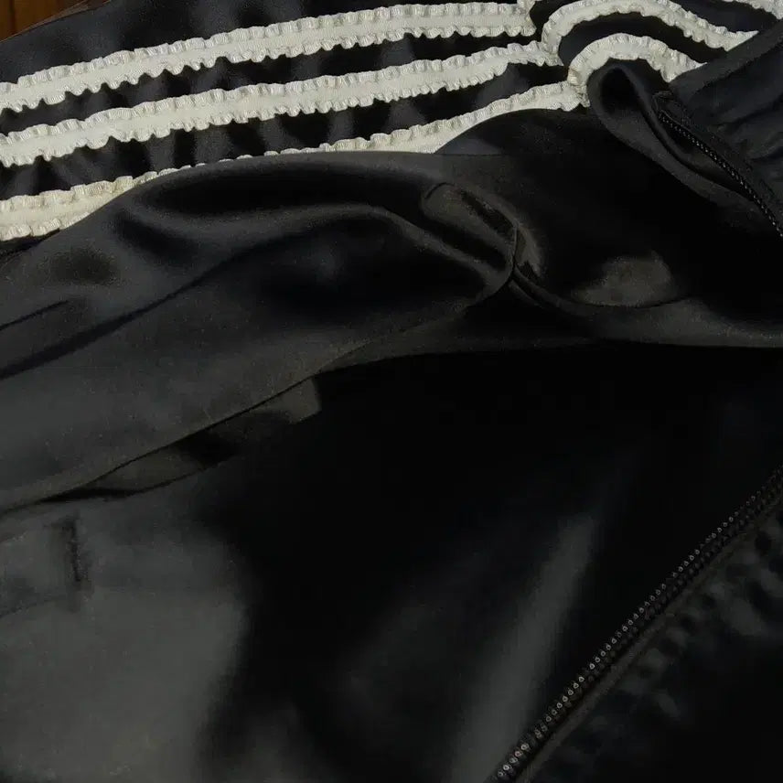 [BUNJANG] Adidas Satin Ruffle Track Top Jacket / 아디다스 트랙탑 져지 판매합니다!