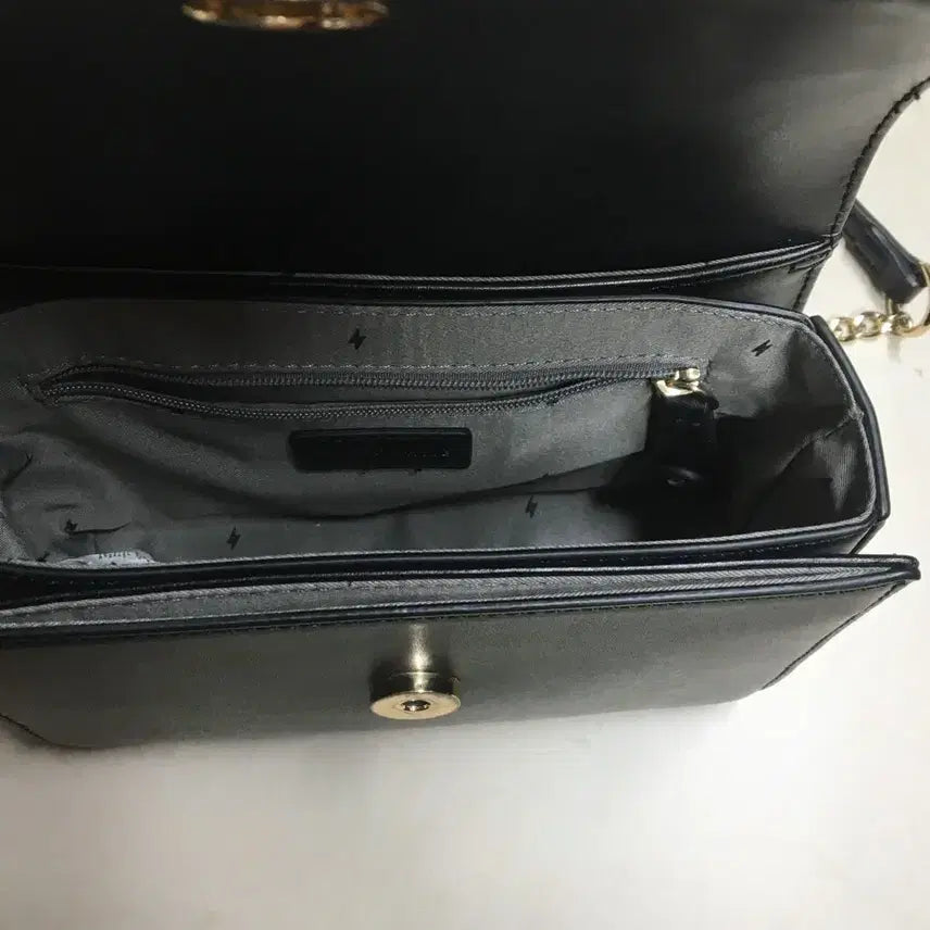 [SOLD OUT] 폴스부띠끄 미니 크리스티 크로스백 가격 최종
