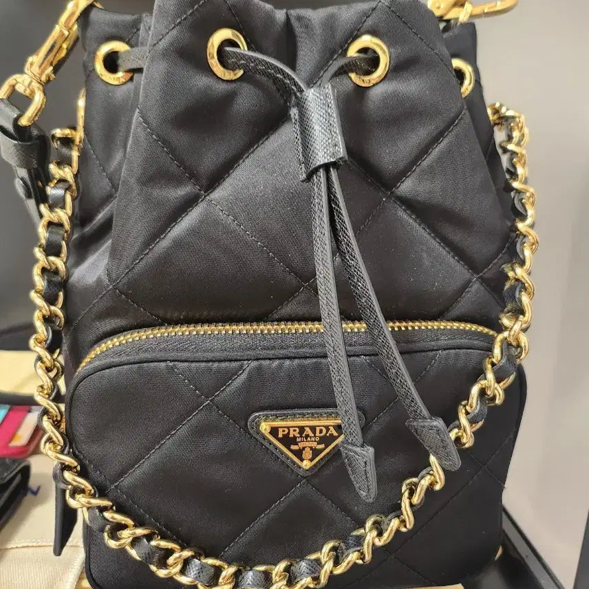 [BUNJANG] Prada Re-Nylon 1995 Bucket Bag / 프라다 리나일론 1995 버킷백