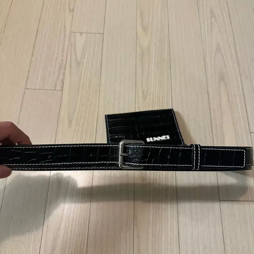 [BUNJANG] Sunnei Leather Wallet / sunnei 써네이 지갑 판매합니다