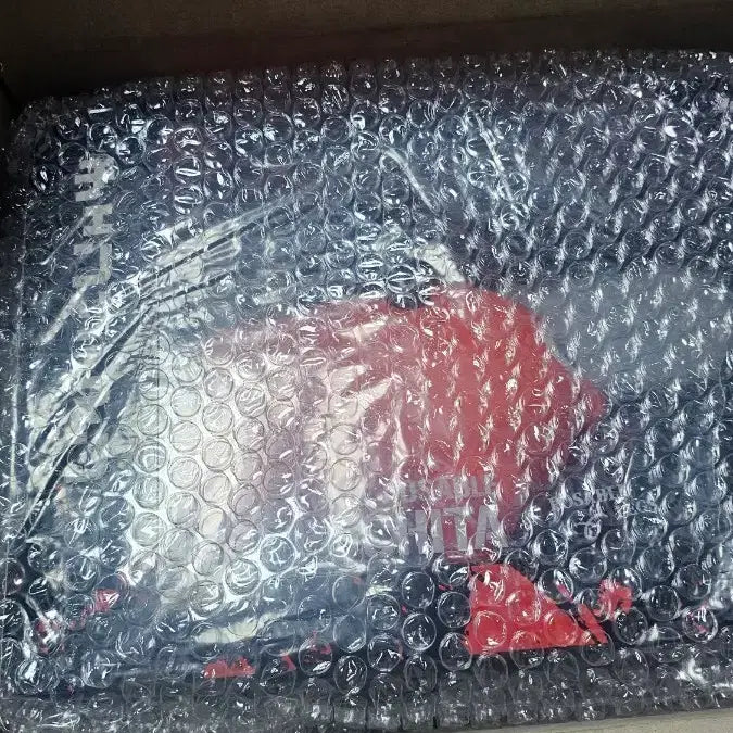 [BUNJANG] Megabox Pochita Figure (Sealed) / (미개봉)메가박스 포치타 피규어