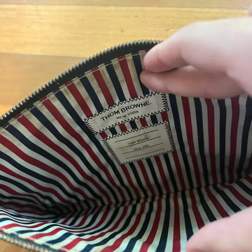 [BUNJANG] Thom Browne Black Clutch Bag / 톰브라운 블랙 클러치백