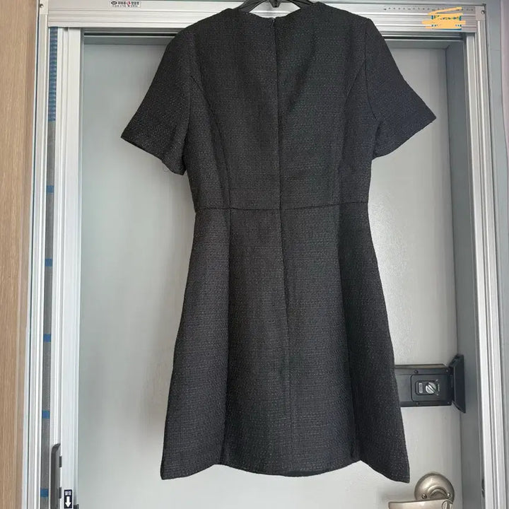 [BUNJANG] Edmore Tweed Mini Dress Black (Size S) / 에드모어 트위드 반팔 미니 원피스 블랙S 결혼식 하객룩 지그재그