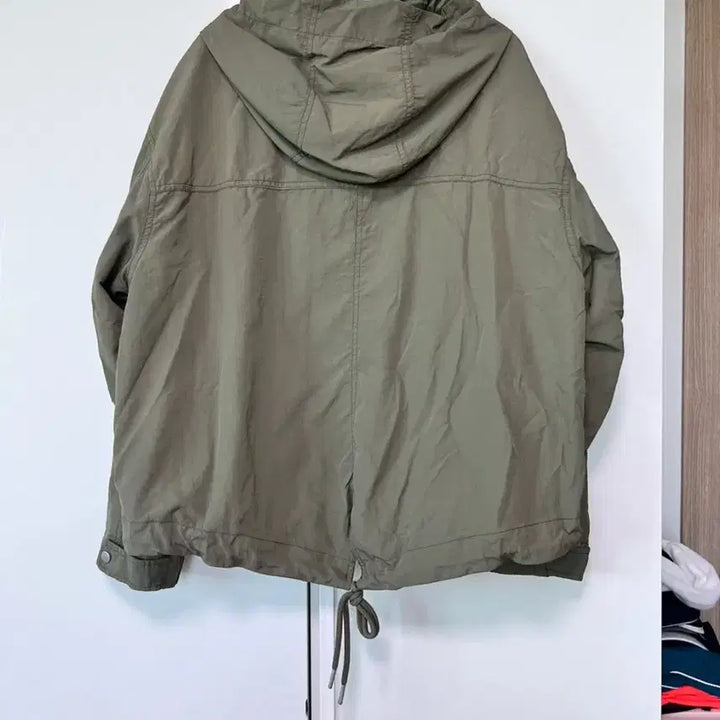 [BUNJANG] Calvin Klein CK Windbreaker Hoodie / 캘빈클라인 CK 후드점퍼 바림막이