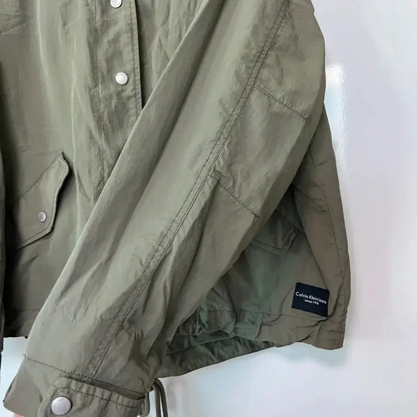 [BUNJANG] Calvin Klein CK Windbreaker Hoodie / 캘빈클라인 CK 후드점퍼 바림막이