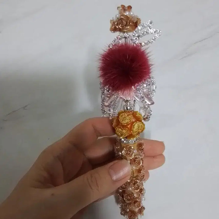 [BUNJANG] Handmade Rose Rabbit Fur Ballpoint Pen / 데코 장미 토끼털볼펜 / 수제  야광 볼펜