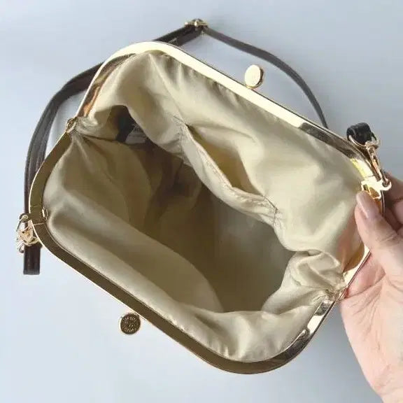 [BUNJANG] Ghibli Totoro Gobelin Pouch Shoulder Cross Bag / 일본 지브리 토토로 고블랭 파우치 숄더 크로스백 (가을의 한때)