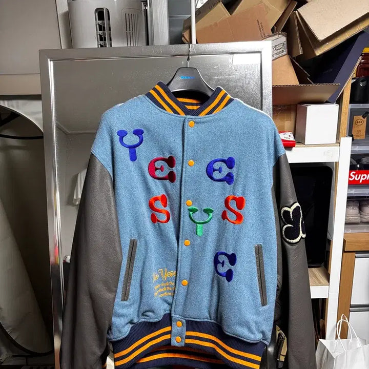 [BUNJANG] YESEYESEE Mobile Varsity Jacket / L) 예스아이씨 모바일 바시티