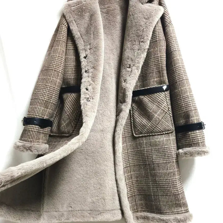 [BUNJANG] HEI Check Long Coat / HEI 체크 퍼 롱 코트