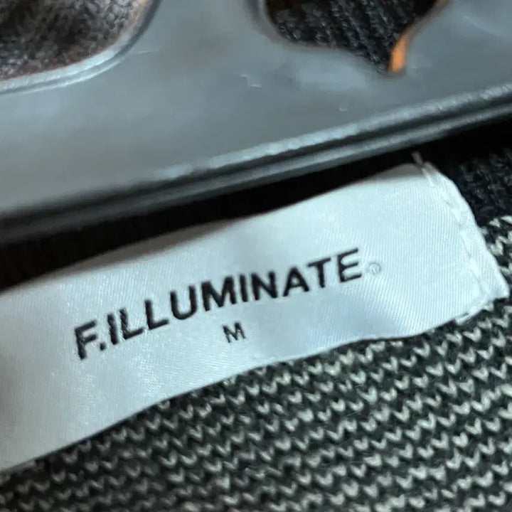 [BUNJANG] Filluminate Zip-up Cardigan / 필루미네이트 집업 가디건