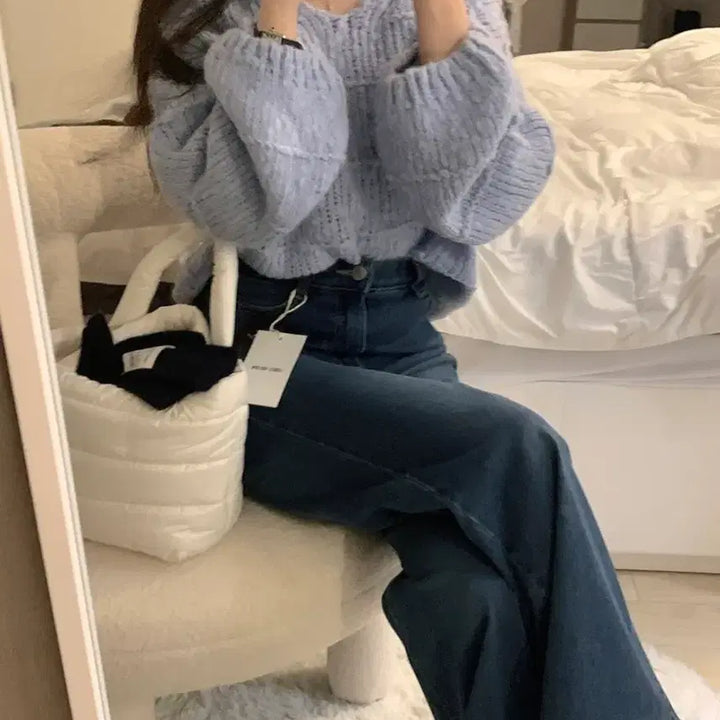 [BUNJANG] Sonnyeo Recipe Snow Bubble V-Neck Wool Knit Sweater / [소녀레시피] 스노우 버블 루즈핏 브이넥 울 니트 : 스카이블루