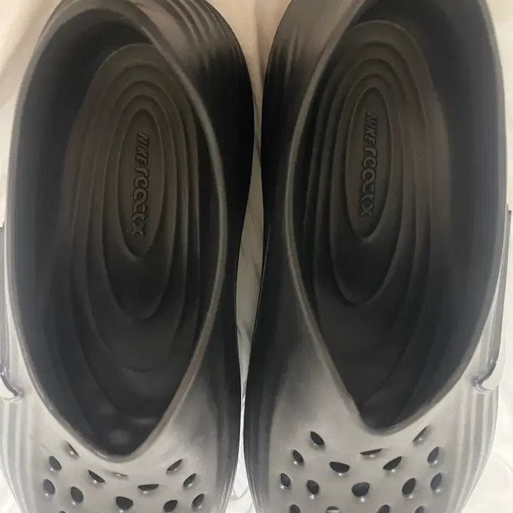 [BUNJANG] Nike React X Revive 290 Sneakers / 마지막가격)나이키 리액트x리주버네이트 290