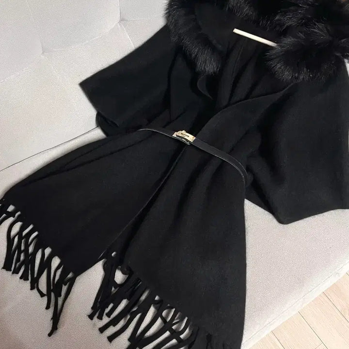 [BUNJANG] Cashmere 100% Fox Hooded Knit Poncho Cape Cardigan Jacket / 캐시미어100% 폭스 후드 니트 판초 케이프 숄 가디건 판쵸 자켓블랙검정