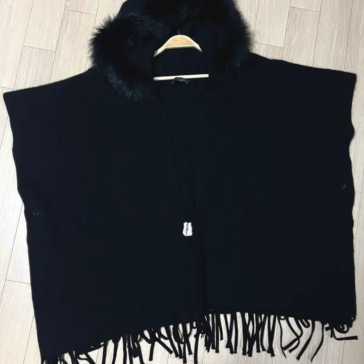 [BUNJANG] Cashmere 100% Fox Hooded Knit Poncho Cape Cardigan Jacket / 캐시미어100% 폭스 후드 니트 판초 케이프 숄 가디건 판쵸 자켓블랙검정