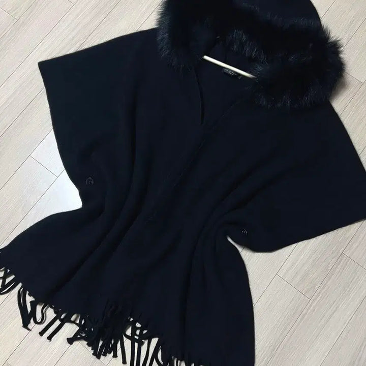 [BUNJANG] Cashmere 100% Fox Hooded Knit Poncho Cape Cardigan Jacket / 캐시미어100% 폭스 후드 니트 판초 케이프 숄 가디건 판쵸 자켓블랙검정