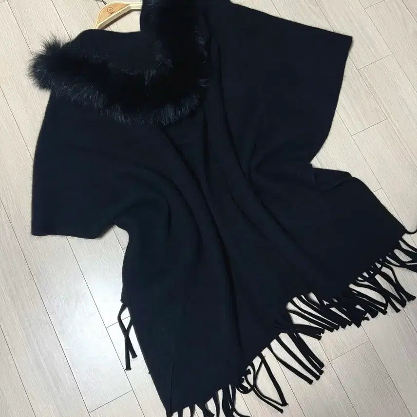 [BUNJANG] Cashmere 100% Fox Hooded Knit Poncho Cape Cardigan Jacket / 캐시미어100% 폭스 후드 니트 판초 케이프 숄 가디건 판쵸 자켓블랙검정