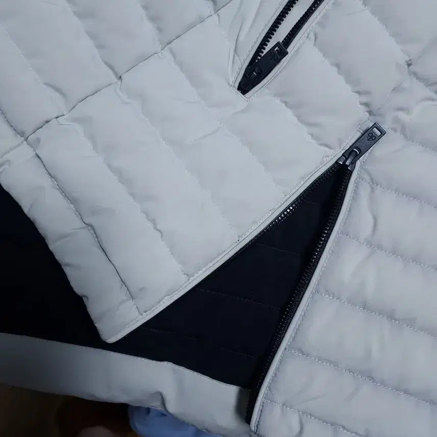 [BUNJANG] Moose Knuckles Women's Padded Jacket / 판매완료정품 무스너클여성패딩