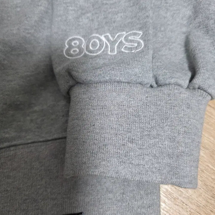 [BUNJANG] Cucumbers Final Mission Sweatshirt / 큐컴버스 최종임무 맨투맨