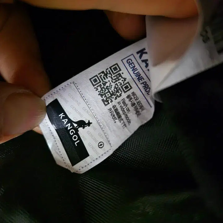 [BUNJANG] Kangol Messenger Bag / 캉골 블랙 메신저백 크로스백