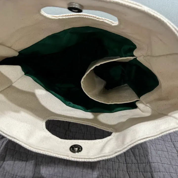 [BUNJANG] Starbucks Byul Byul Kkurumi Bag (Bag Only) / [미사용] 스타벅스 별별꾸러미 백 (가방만)