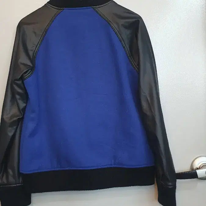 [BUNJANG] Roshell Blue Color Block Leather Baseball Jacket (Large) / roshell 블루 배색 레더 야구 점퍼 라지