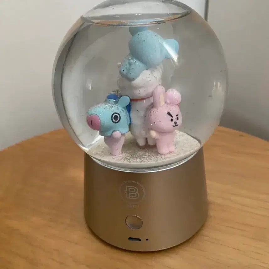 [BUNJANG] BT21 Snowball Mood Lamp / BT21 스노우볼 무드등