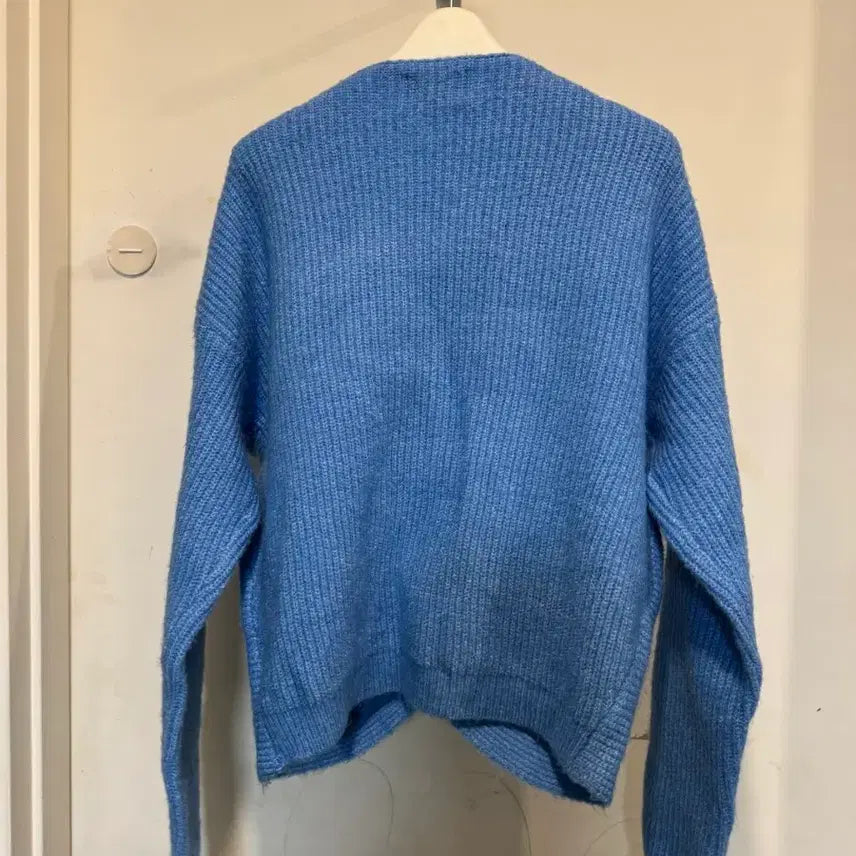 [BUNJANG] Luvmiu Off-Shoulder Knit Top - Blue / Luvmiu 러브미우 오프숄더니트 블루