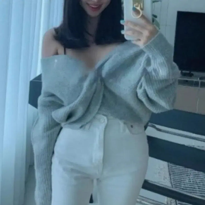 [BUNJANG] Luvmiu Off-Shoulder Knit Top - Blue / Luvmiu 러브미우 오프숄더니트 블루