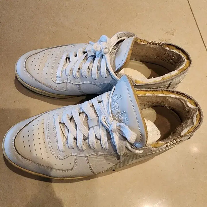 [BUNJANG] DIADORA Heritage Mi Basket Low Cut Sneakers (280) / DIADORA 디아도라 헤리티지 미 바스켓 로우 컷 스니커즈. 280