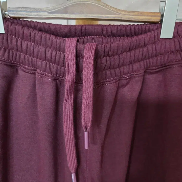 [BUNJANG] Kakao Friends Jogger Pants M30 / 카카오프렌즈 융기모조거팬츠M30  새제품