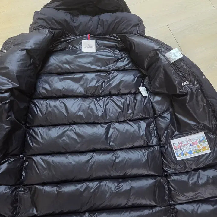 [BUNJANG] Moncler Hanovarian / 몽클레어 하노베리안