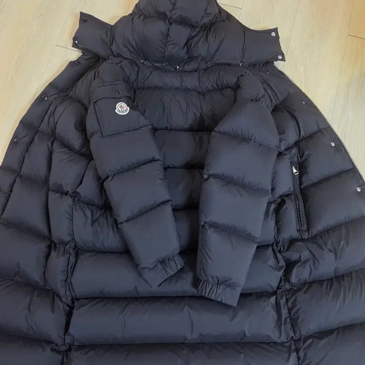 [BUNJANG] Moncler Hanovarian / 몽클레어 하노베리안