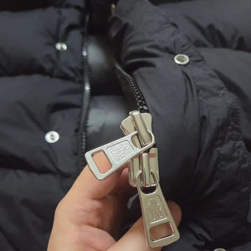 [BUNJANG] Moncler Hanovarian / 몽클레어 하노베리안
