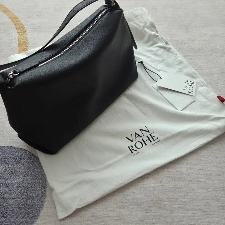 [BUNJANG] Vanloë René Bag Medium Black / [새상품] 반로에 르네백 미디움 블랙