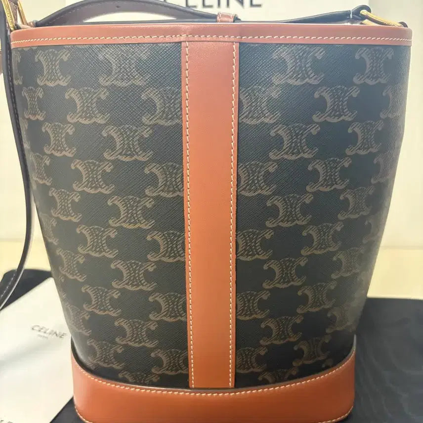 [BUNJANG] Celine Bucket Bag Small / 셀린느 버킷백 스몰
