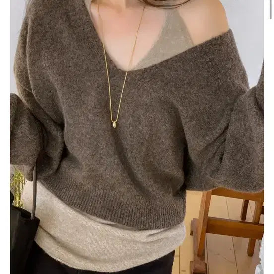 [BUNJANG] Iffu V-Neck Loose Fit Knit Sweater Brown / 이퓨 브이넥 루즈핏 니트 브라운