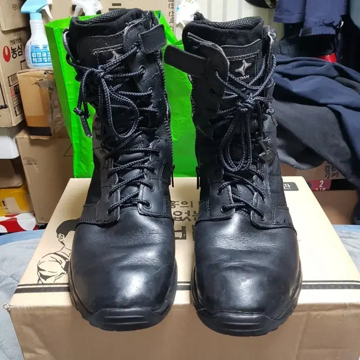 [BUNJANG] EDAN Black Combat Boots with Zipper - Size 260 / EDAN 검정색 전투화 워커 지퍼 부츠 260