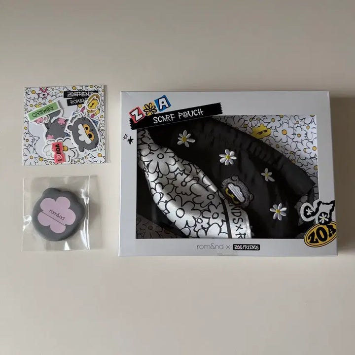 [BUNJANG] Rom&nd Joah Friends Bundle Set Accessories / (일괄) 조앤프렌즈 롬앤 스카프 파우치, 스티커, 퍼프
