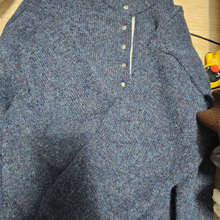 [BUNJANG] Maryfromme Knit Sweatshirt / 밍디씨 메리프롬미 니트맨투맨