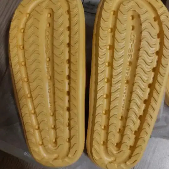 [BUNJANG] Comfortable Indoor Slippers (Size 240) - Set of 3 / 실내 슬리퍼 240 3개
