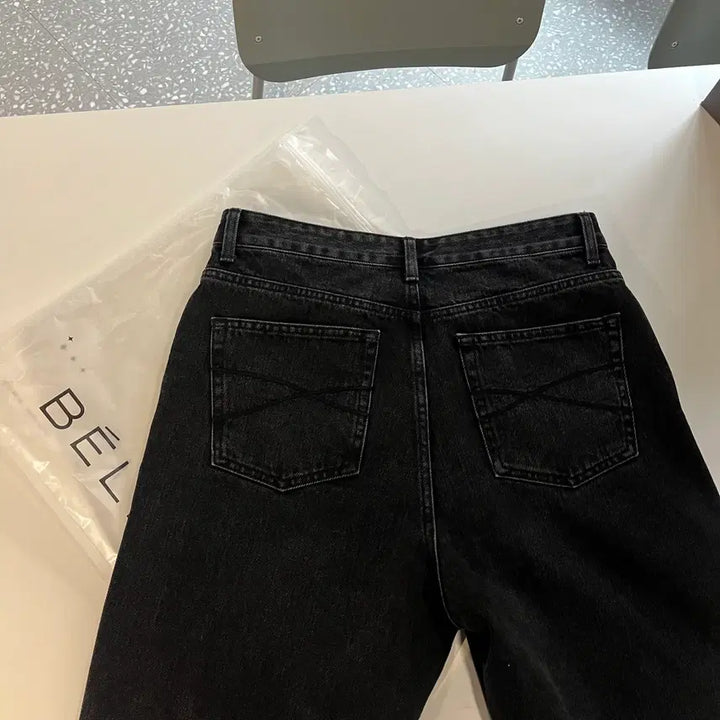 [BUNJANG] MIDWIDE Washed Black W30-L30 / 벨리에 / 미드와이드 워시드블랙 / W30-L30 판매합니다.