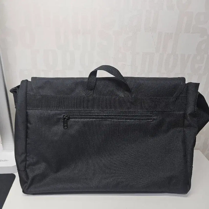 [BUNJANG] Bymoss Messenger Bag (Black) / 바이모스 메신저백 (블랙/새상품급)