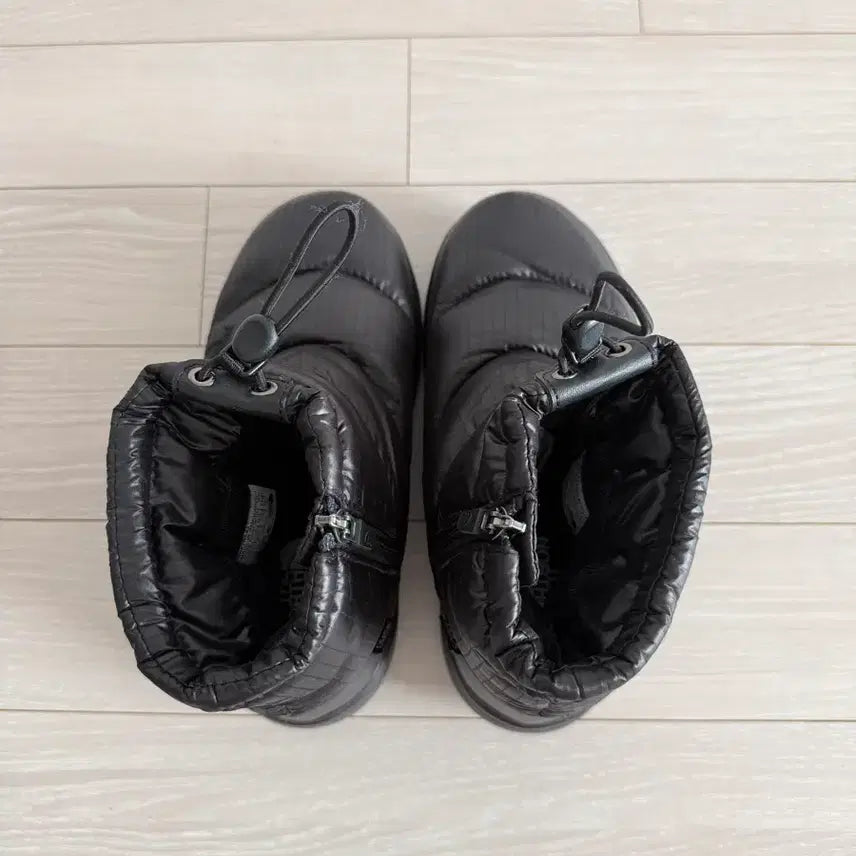 [BUNJANG] The North Face Apres Short Boots (Black, 240mm) / 노스페이스 패딩부츠(아프레 숏 부츠) 블랙 240mm