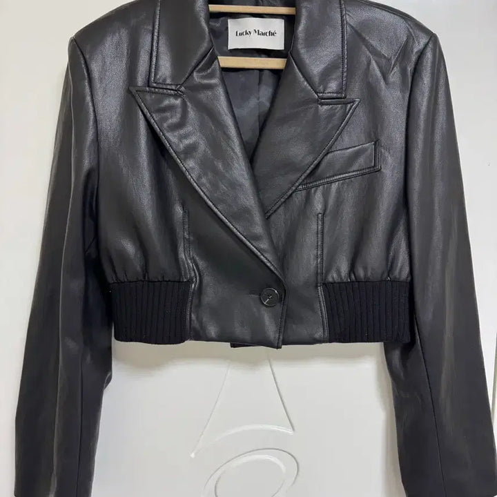 [BUNJANG] Lucky Marche Cropped Leather Bomber Jacket / (새상품) 럭키마르쉐 크롭가죽봄버자켓
