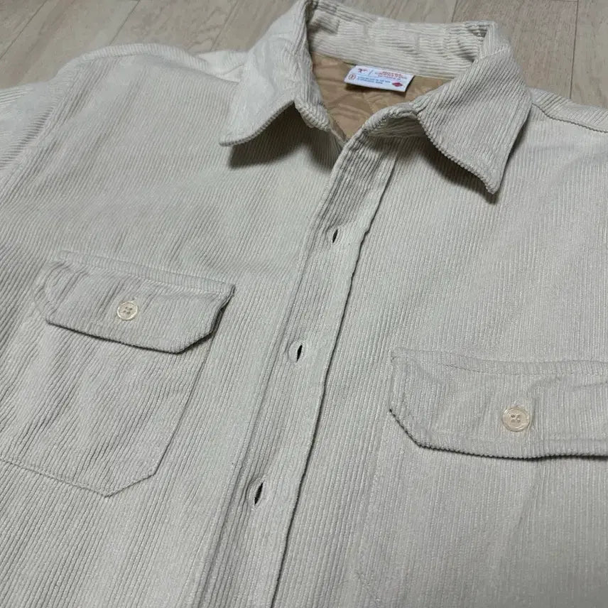 [BUNJANG] Hotel Cerritos Corduroy Shirt Jacket Ivory / 호텔 세리토스 코듀로이 셔츠 자켓 아이보리