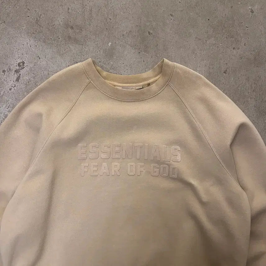 [BUNJANG] Essential Sweatshirt / 에센셜 맨투맨[1990]