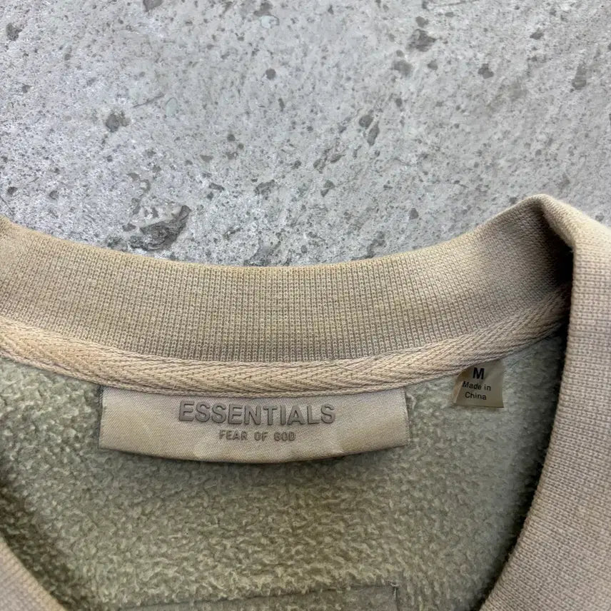 [BUNJANG] Essential Sweatshirt / 에센셜 맨투맨[1990]