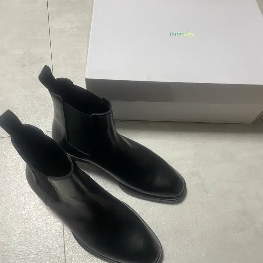 [BUNJANG] Memorible Slim Boots Chelsea Boots / Mmrb slim boots 메모러블 첼시부츠  [245]
