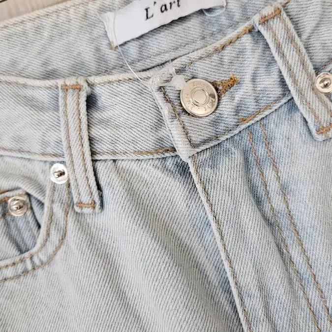 [BUNJANG] S Washed Light Blue Denim Jeans / S 워싱연청데님청바지 새상품